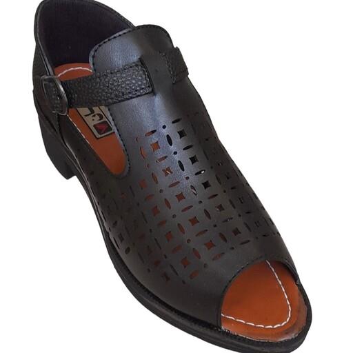 کفش زنانه تابستانی نگین موجود در سایز 37 تا40